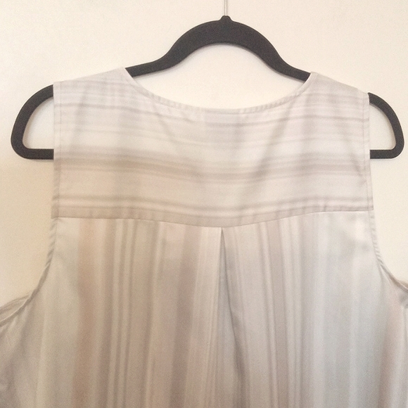 Ombre Striped V-Neckline  Tank Blouse - Picture 8 of 11